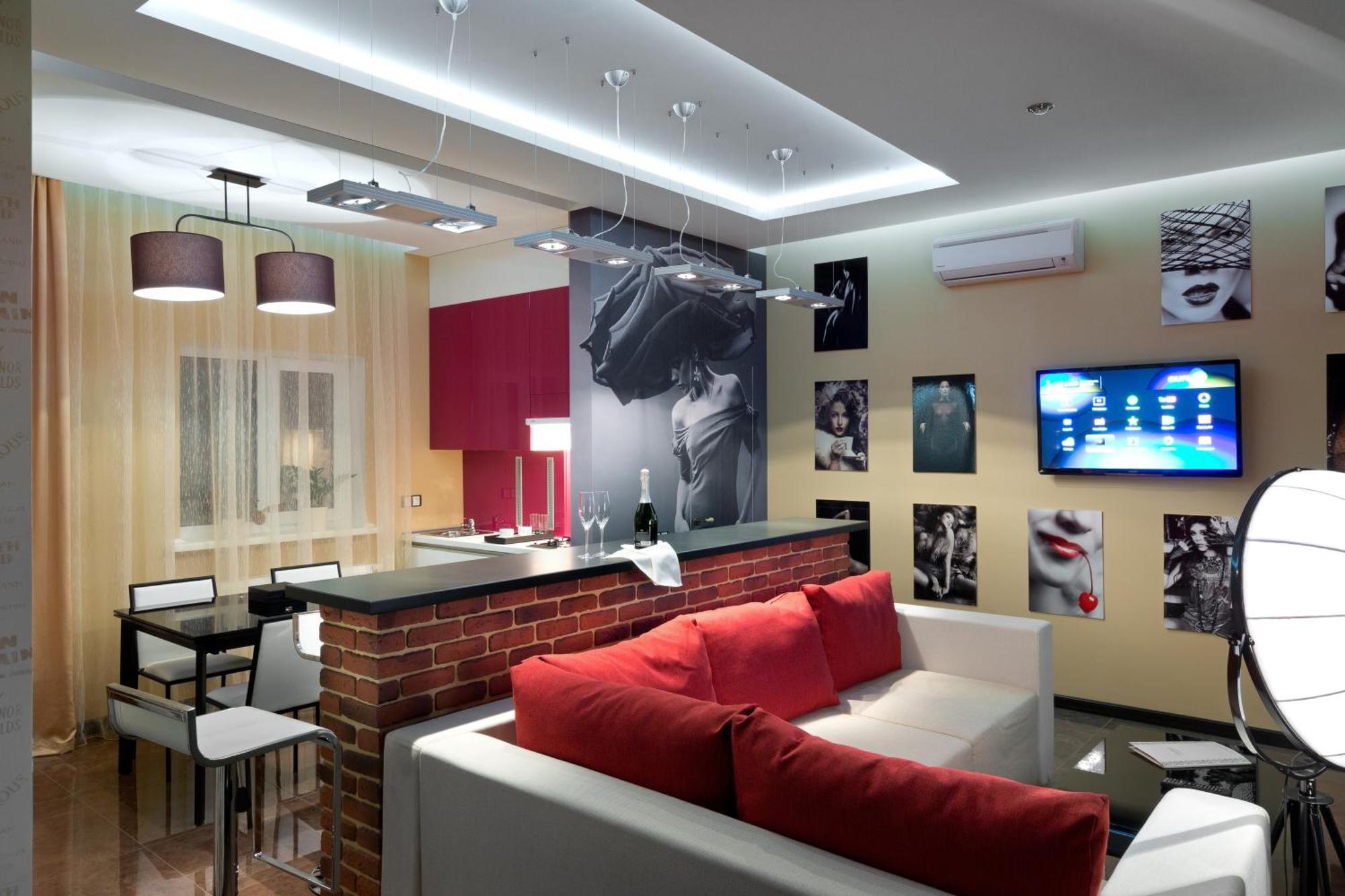 De Gaulle Boutique Hotel คาร์คิฟ ภายนอก รูปภาพ