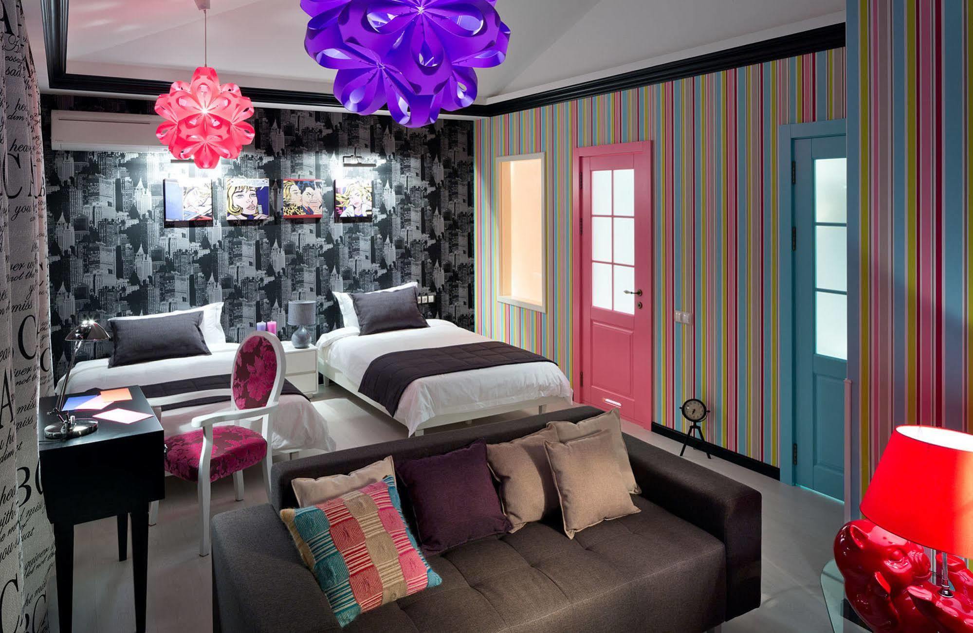 De Gaulle Boutique Hotel คาร์คิฟ ภายนอก รูปภาพ