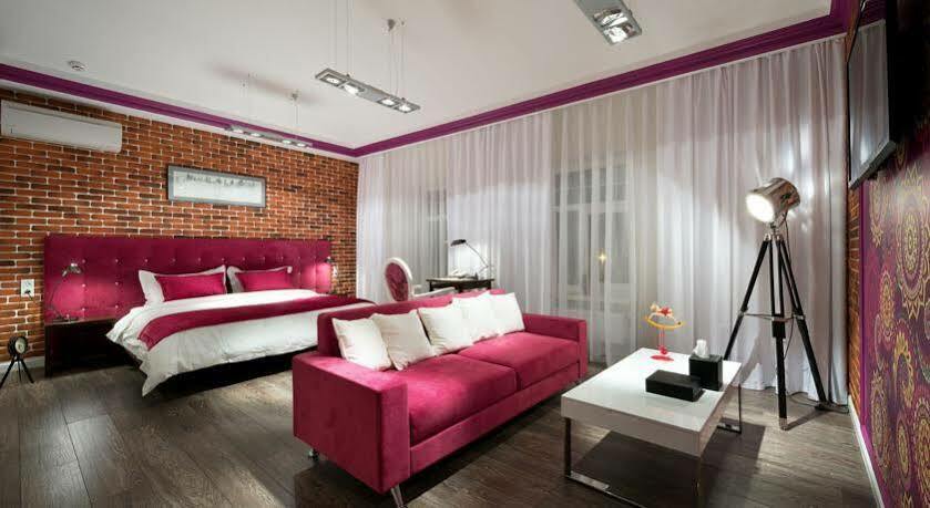 De Gaulle Boutique Hotel คาร์คิฟ ภายนอก รูปภาพ